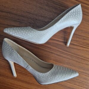 Vince Camuto Savilla Snake Stiletto 9.5